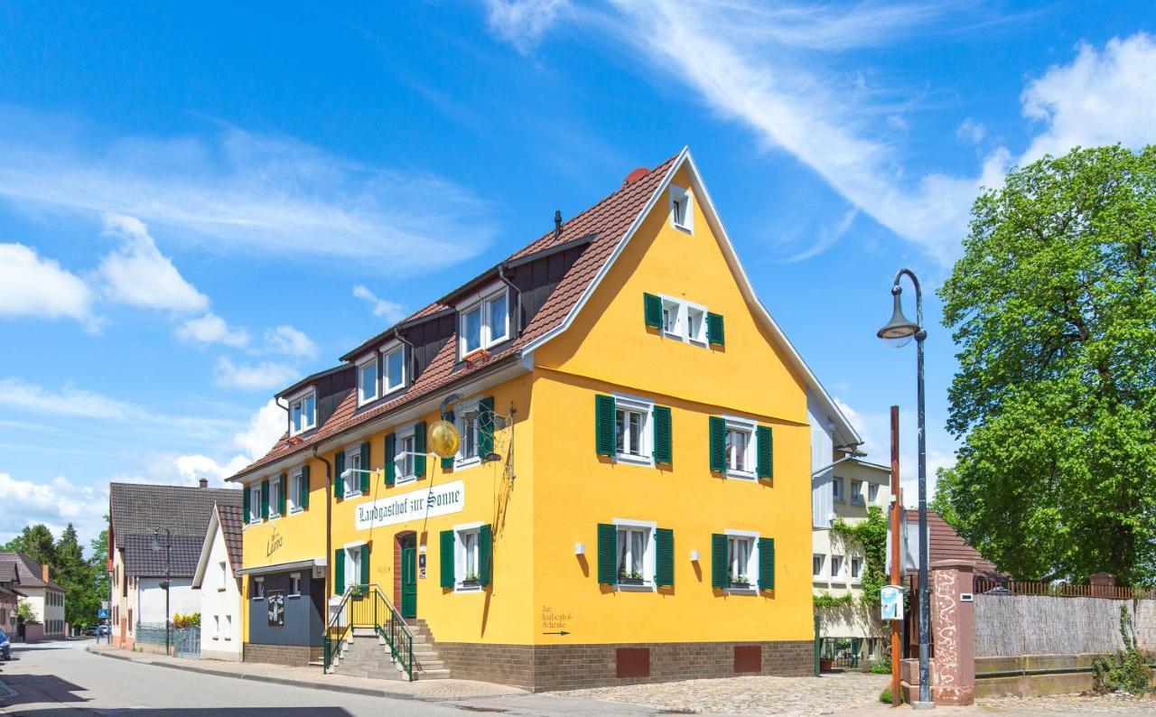 Landgasthof Zur Sonne เอาก์เกน ภายนอก รูปภาพ